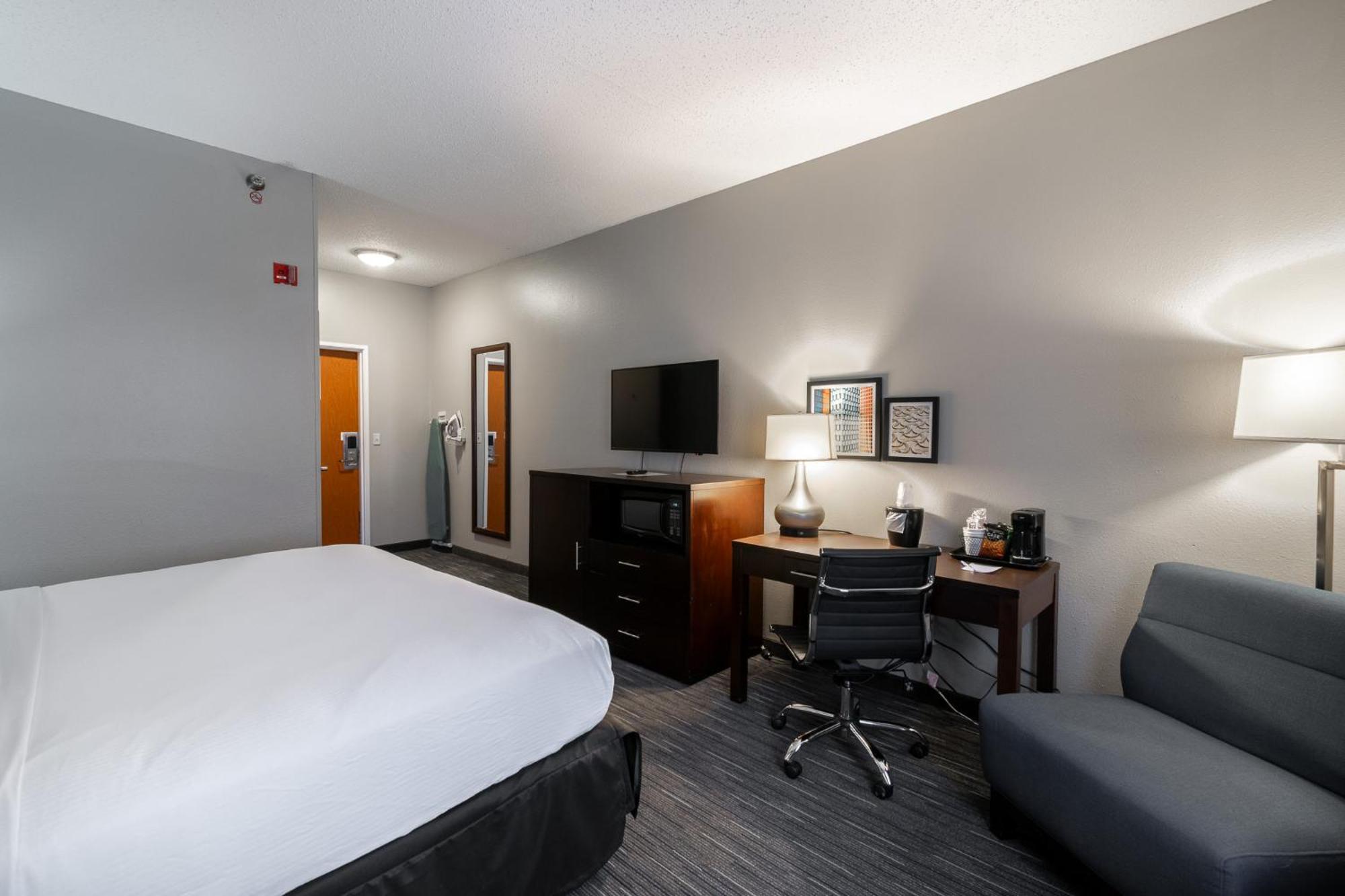 Wingate By Wyndham Great Falls Exterior photo